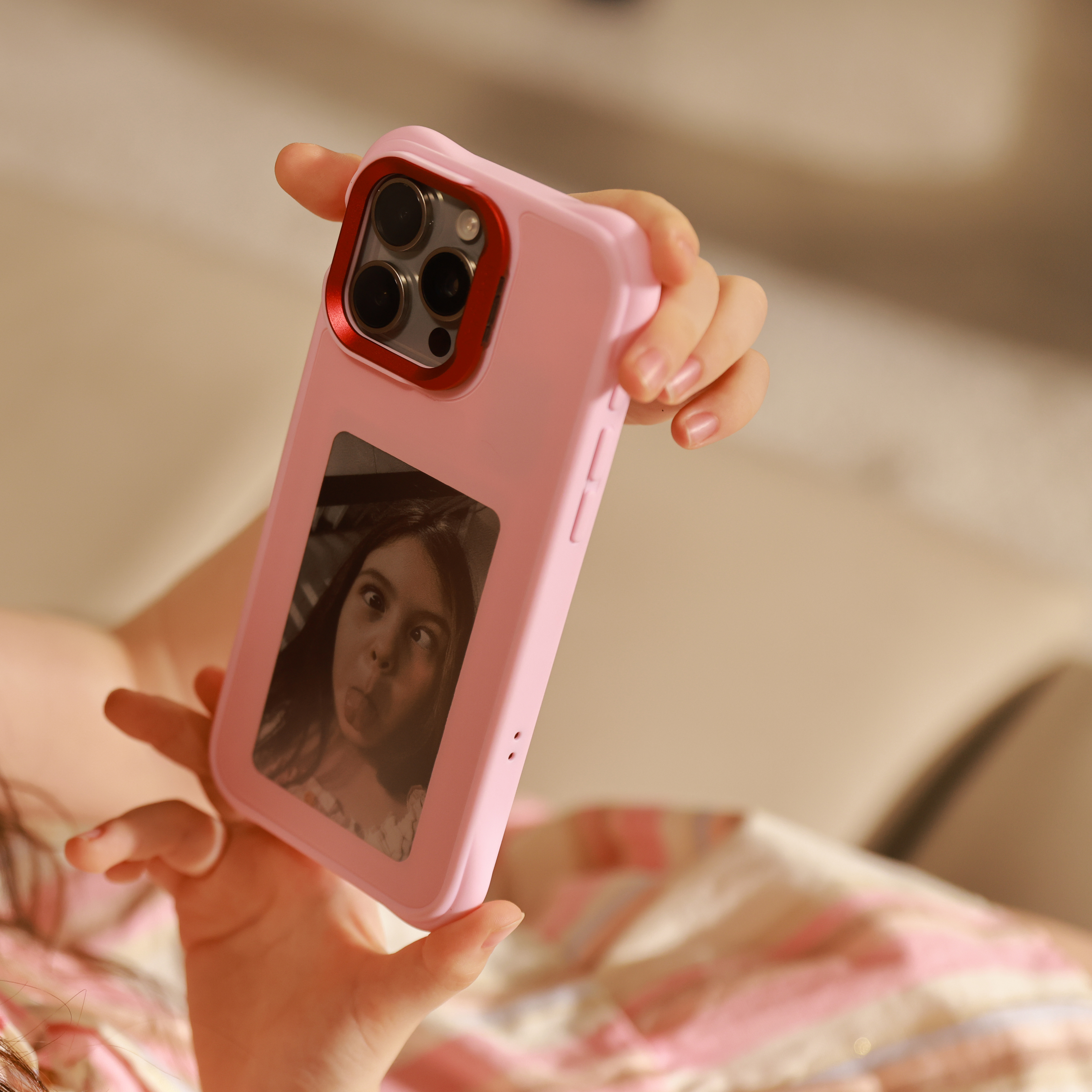 E-Ink Case for iPhone 15 Pro Max | Special Edition